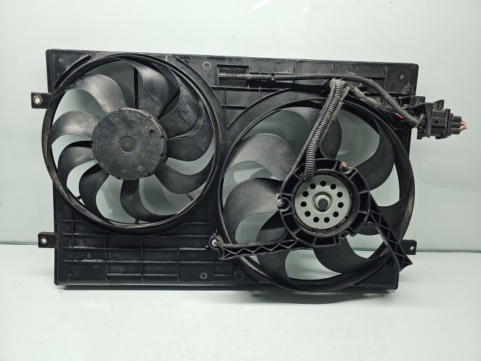 Electroventilator Volkswagen Polo (9N) [Fabr 2001-2008] 6Q0121207F 1.2 Benz AZQ 47KW / 64CP