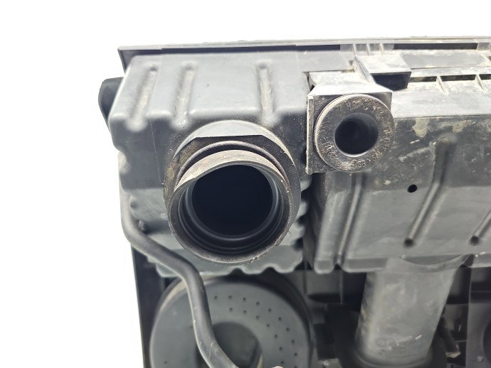 Capac motor Volkswagen Polo (9N) [Fabr 2001-2008] 03E129607 1.2 Benz AZQ 47KW / 64CP
