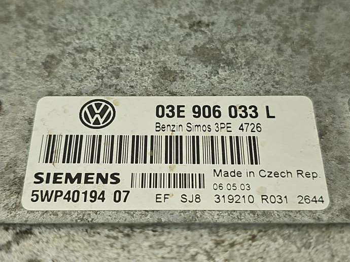 Calculator motor ECU Volkswagen Polo (9N) [Fabr 2001-2008] 03E906033L 1.2 Benz AZQ 47KW / 64CP