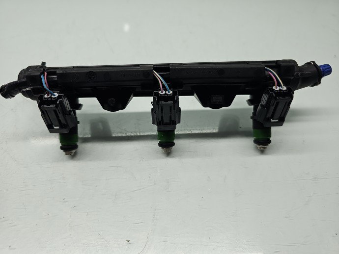 Rampa injectoare Volkswagen Polo (9N) [Fabr 2001-2008] 03E133320 1.2 Benz AZQ 47KW / 64CP