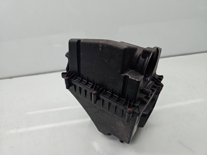 Carcasa filtru aer Jaguar XE (X760) [Fabr 2016-2025] GX63-9600-BC 2.0 DSL AJ200 132KW / 180CP