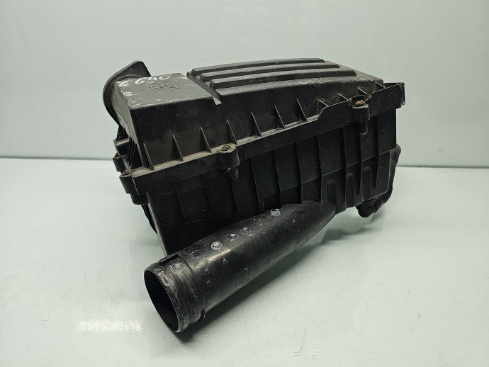Carcasa filtru aer Volkswagen Golf 6 Plus (521) [Fabr 2009-2013] 3C0129607BF 1.6 TDI CAYC 77KW / 105CP
