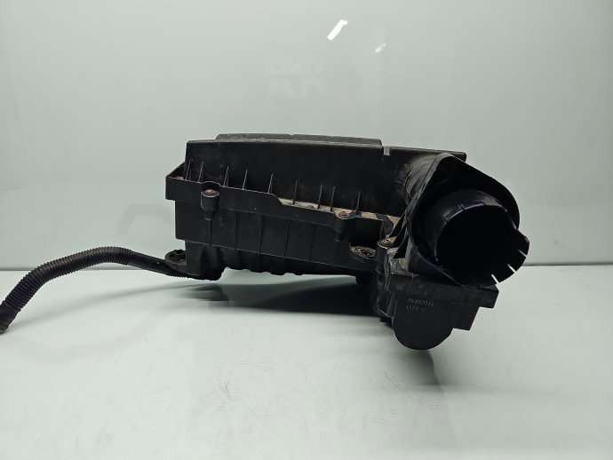 Carcasa filtru aer Volkswagen Golf 6 Plus (521) [Fabr 2009-2013] 3C0129607BF 1.6 TDI CAYC 77KW / 105CP