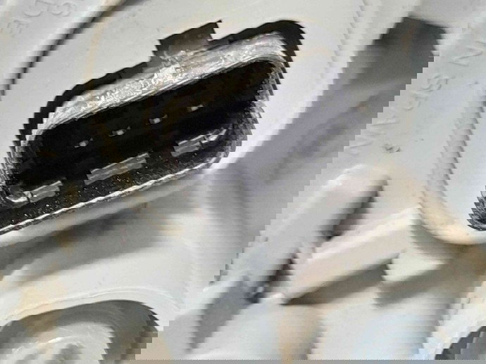 Stop aripa stanga OEM Renault Captur [Fabr 2013-prezent] 0.9