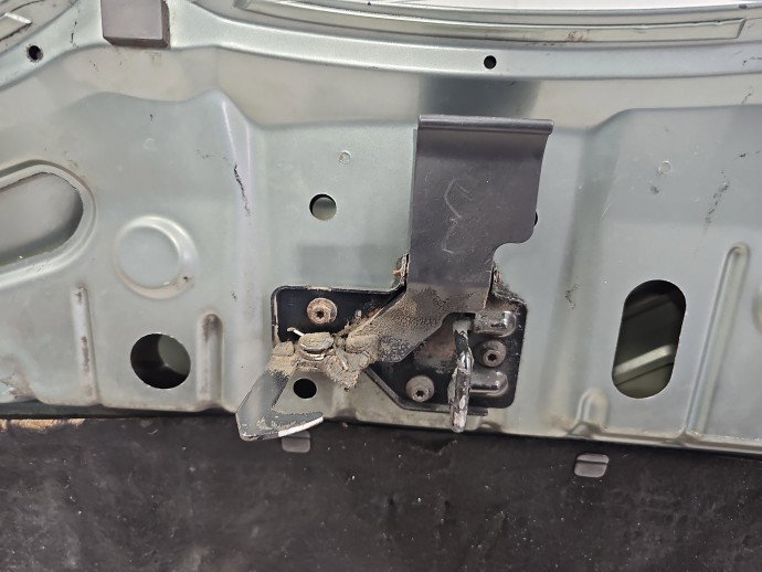 Capota motor Seat Cordoba (6L2) [Fabr 2002-2009] Berlina LS6M