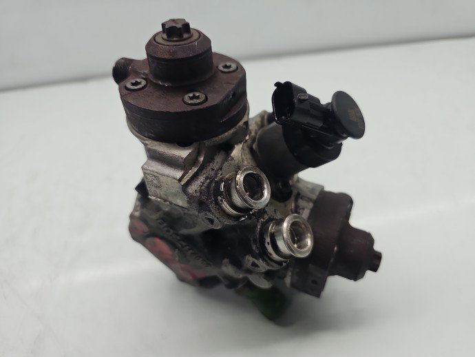 Pompa inalta presiune Volvo S60 II [Fabr 2010-2018] 31272896 2.4 D5244T 158KW / 215CP