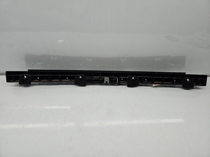 Suport central bara spate Volkswagen Passat B7 (362) [Fabr 2010-2014] Sedan Facelift 3AE807863