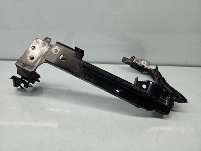 Suport far dreapta Jaguar XE (X760) [Fabr 2016-2025] Sedan 5000843
