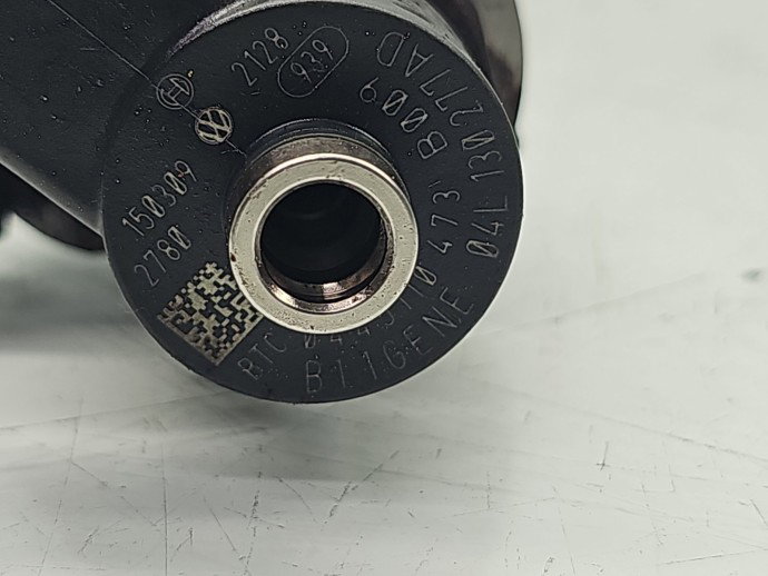 Injector Volkswagen Golf 7 (5G) [Fabr 2014-prezent] 04L130277AD 1.6 TDI CRKB 81KW / 110CP
