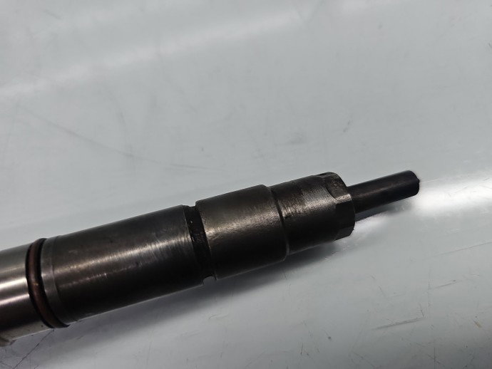 Injector Volkswagen Golf 7 (5G) [Fabr 2014-prezent] 04L130277AD 1.6 TDI CRKB 81KW / 110CP
