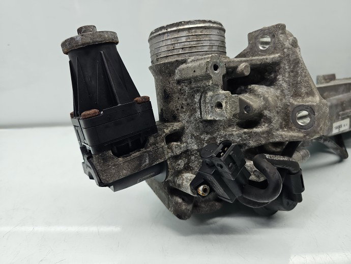 Racitor gaze Volvo XC60 [Fabr 2008-2017] 30757742 2.0 D5204T2 120KW / 163CP