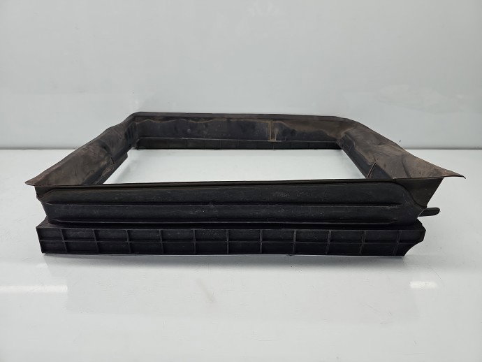 Deflector aer Renault Megane 4 [Fabr 2015-prezent] Break 215598406R