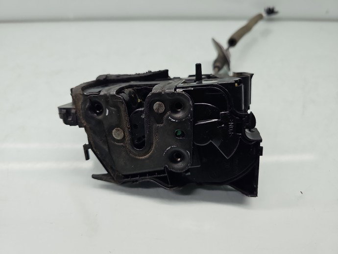 Broasca usa stanga spate Renault Megane 4 [Fabr 2015-prezent] Break 825030173R
