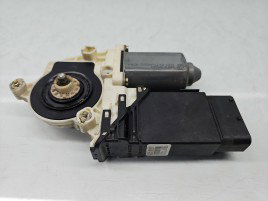 Motoras geam stanga fata Seat Leon (1M1) [Fabr 1999-2006] Hatchback 0536003504