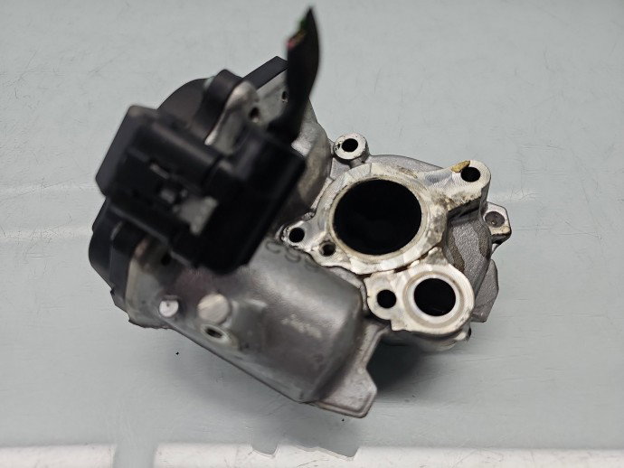 Supapa EGR Mercedes Clasa E (W212) [Fabr 2009-2016] A6511400360 2.2 CDI 651911 125KW / 170CP