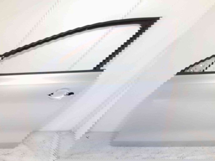 Usa stanga fata LA7W Volkswagen Jetta 4  (6Z) [Fabr 2011-2017] 