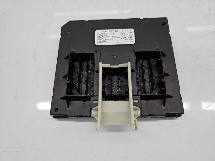 Modul confort Volkswagen Passat B8 (3G2) [Fabr 2015-prezent] 5Q0937086AH