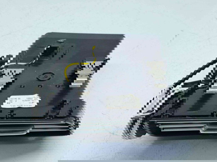  Grila aerisire stanga Mercedes Clasa E (W212) [Fabr 2009-2016] A2128303354