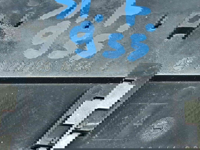  Grila aerisire stanga Mercedes Clasa E (W212) [Fabr 2009-2016] A2128303354