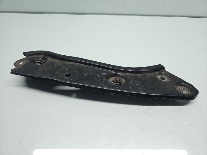 Suport far dreapta Volkswagen Touran (1T3) [Fabr 2010-2015] 1T0805932