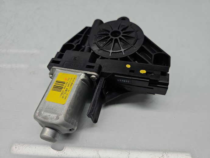 Motoras geam stanga spate Volvo S60 II [Fabr 2010-2018] Berlina 966264-102