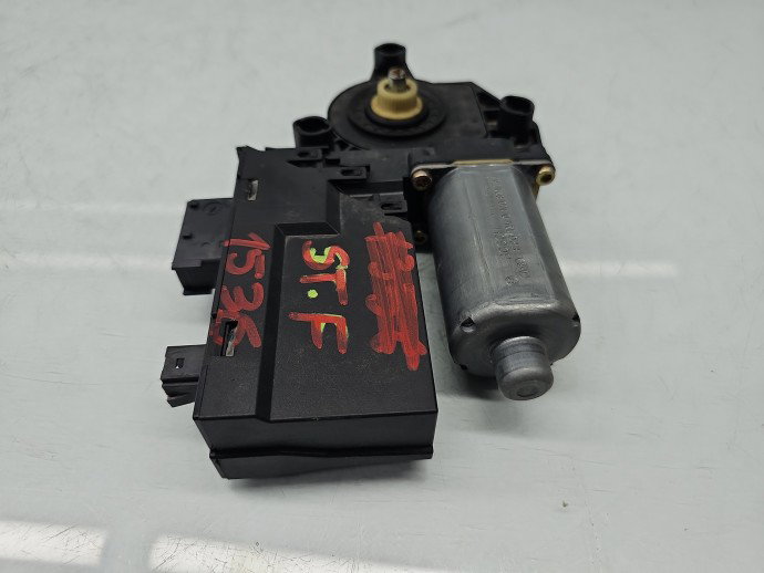 Motoras geam stanga fata PEUGEOT 307 [Fabr 1993-2003] Berlina 9634457580