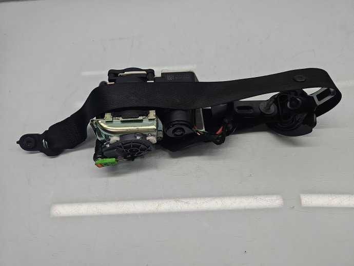 Centura dreapta fata Mercedes Clasa C (W204) [Fabr 2007-2014] A2048602485