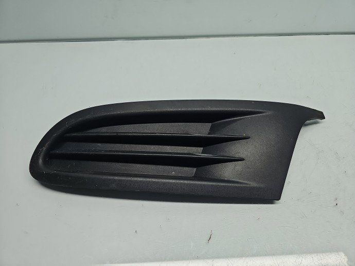 Grila proiector stanga Volkswagen Golf 6 (5K1) [Fabr 2009-2013] Hatchback 5K0853665A