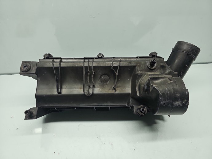 Carcasa filtru aer Citroen DS3 [Fabr 2009-2015] 5836818006 1.6 Benz 5FR 115KW / 156CP