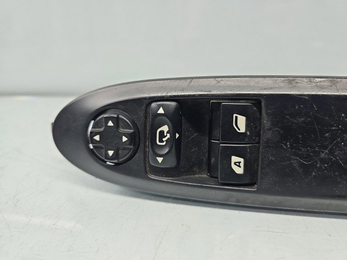 Butoane comanda geamuri sofer Citroen DS3 [Fabr 2009-2015] 96652234XT