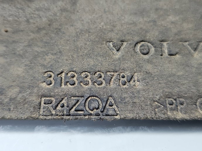 Scut lateral dreapta Volvo S60 II [Fabr 2010-2018] Berlina 31333784