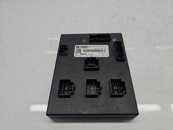 Modul confort AUDI A4 (8K2, B8) [Fabr 2008-2015] 8K0907063DG