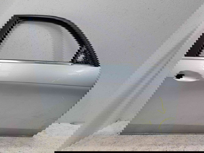 Usa dreapta fata Mercedes Clasa E (W212) [Fabr 2009-2016] 988 Argintiu diamant