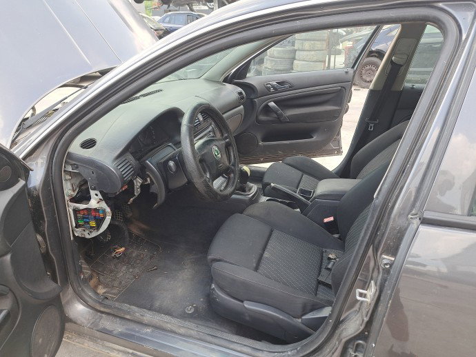 Cheder usa stanga fata Skoda Superb I (3U4) [Fabr 2001-2008] Sedan  OEM