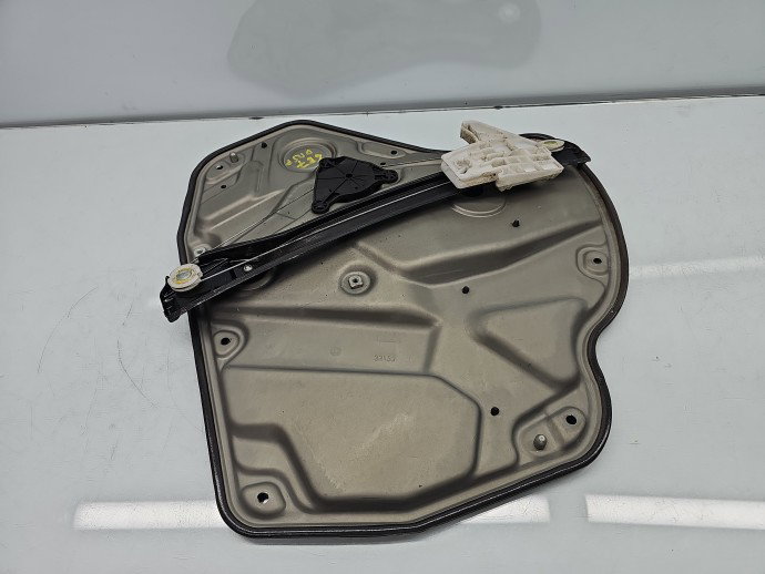 Macara electrica geam dreapta spate Skoda Octavia 2 (1Z3) [Fabr 2004-2013] Sedan VRS OEM