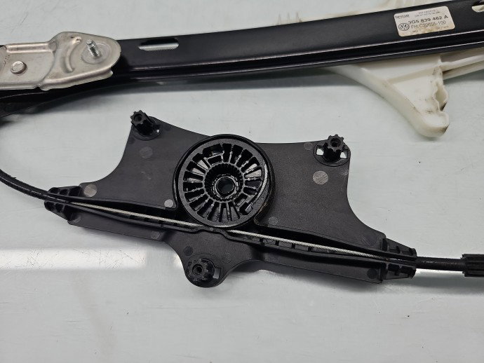 Macara electrica geam dreapta spate Volkswagen Passat B8 (3G2) [Fabr 2015-prezent] Sedan 3G5839462A