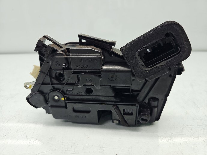 Broasca usa dreapta spate Volkswagen Passat B8 (3G2) [Fabr 2015-prezent] Sedan 5E0839016