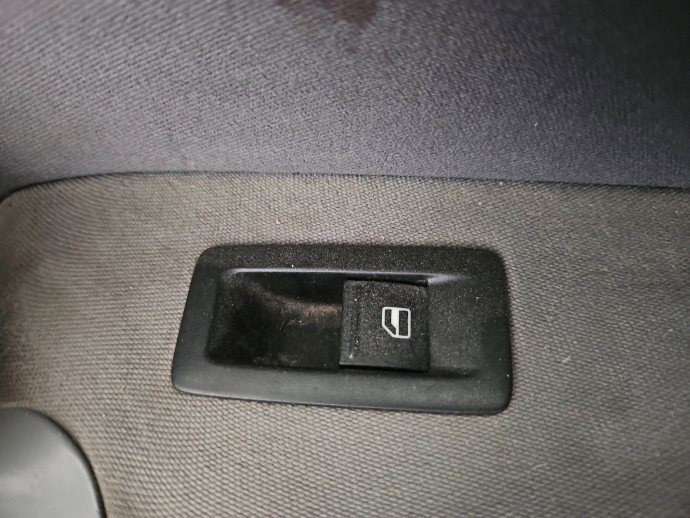 Buton geam dreapta fata Volkswagen Touran (1T1, 1T2) [Fabr 2003-2010] OEM