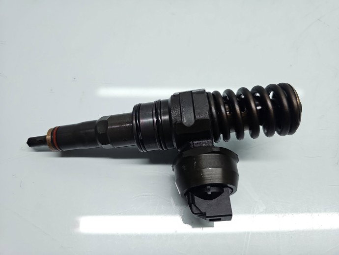 Injector Volkswagen Eos (1F7, 1F8) [Fabr 2006-2015] 038130073BQ 2.0 TDI BMM 103KW / 140CP