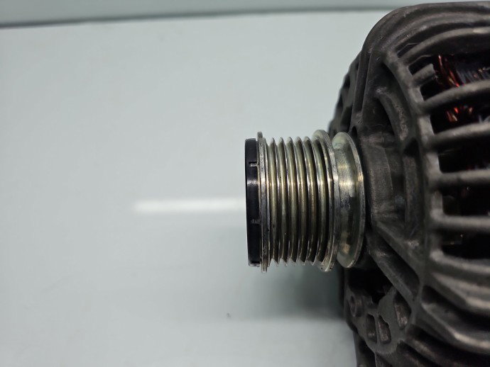 Alternator Volkswagen Golf 5 (1K1) [Fabr 2004-2008] 0986045340 2.0 TDI BMM 103KW / 140CP