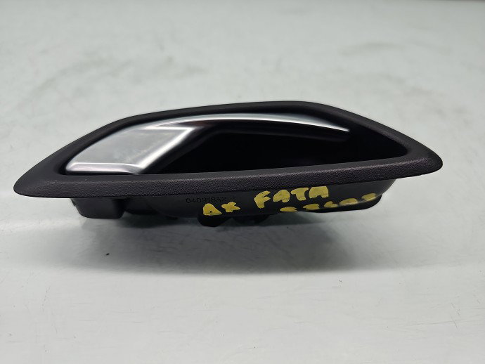 Maner interior dreapta fata Renault Megane 4 [Fabr 2015-prezent] 826725403R