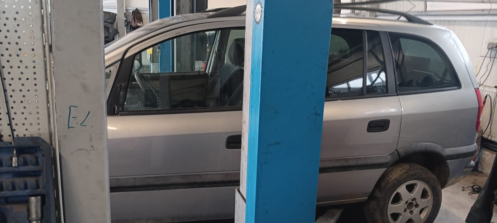 Opel Zafira A (F75) [Fabr 1999-2005]