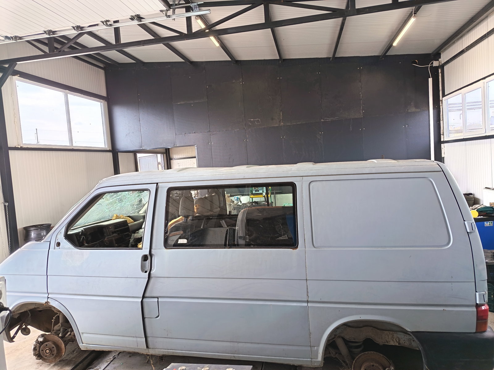 Volkswagen Transporter 4 (70XB) [Fabr 1990-2003]