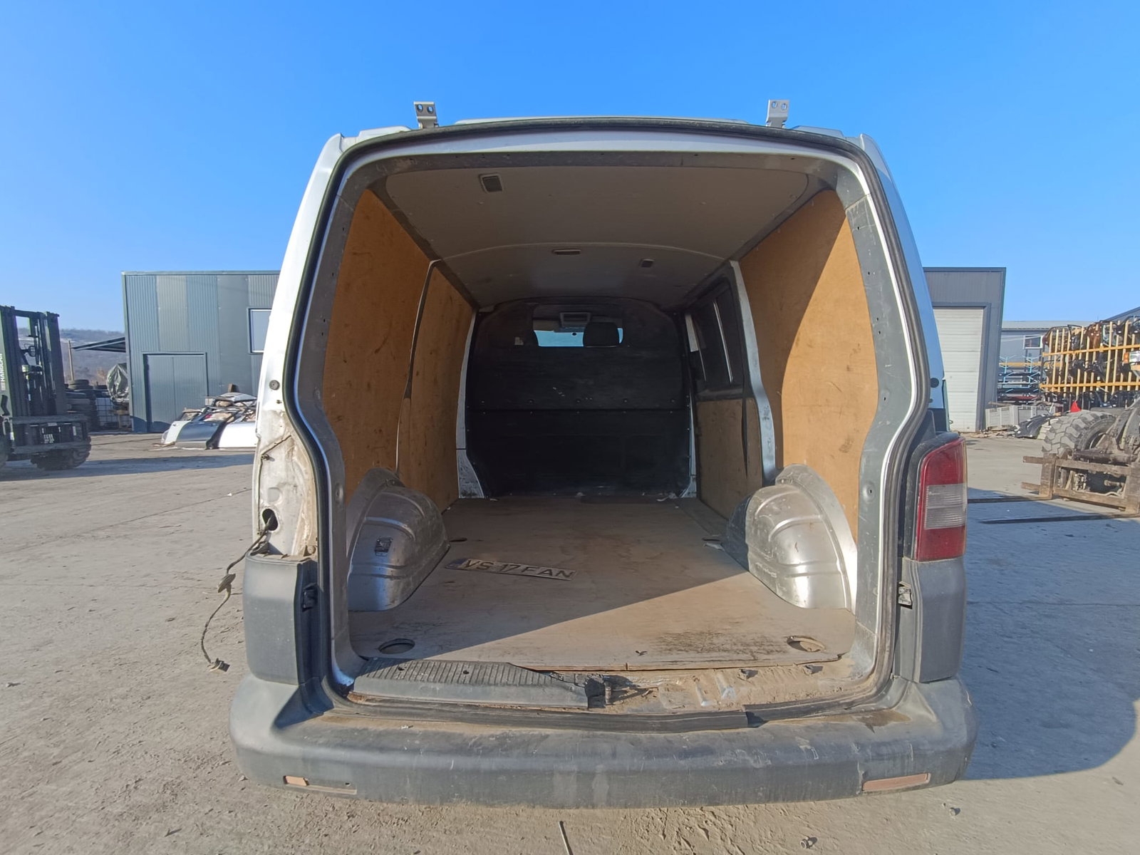 Volkswagen Transporter 5 (7HB, 7HJ) [Fabr 2004-2013]