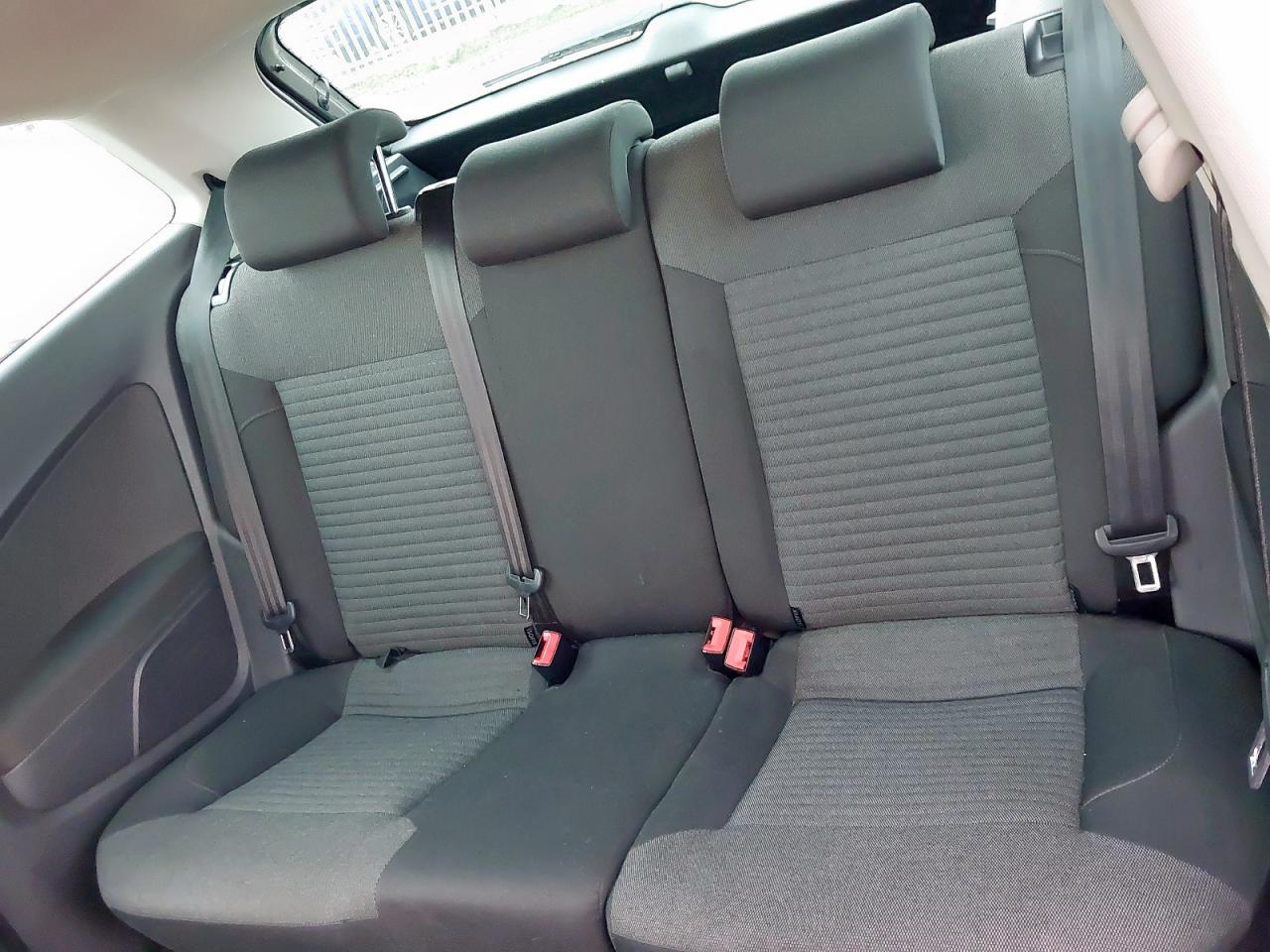 Volkswagen Polo (6R) [Fabr 2009-2016]