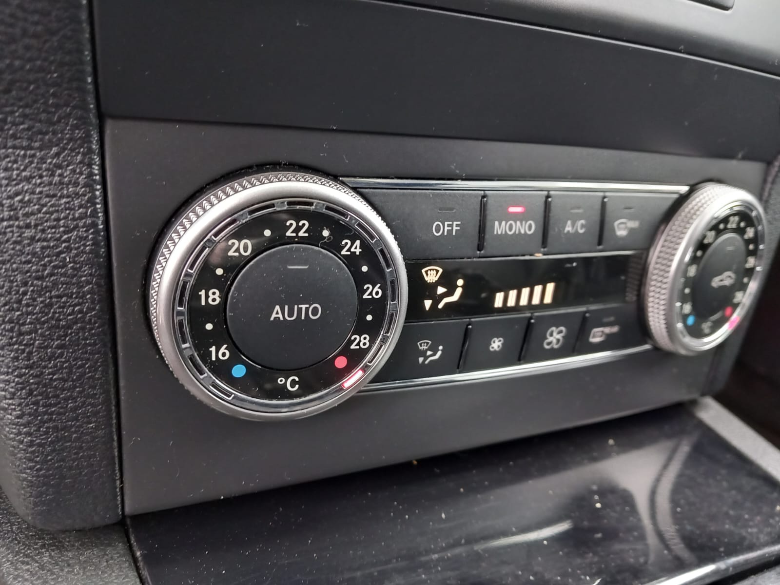 Mercedes Clasa GLK (X204) [Fabr 2008-prezent]