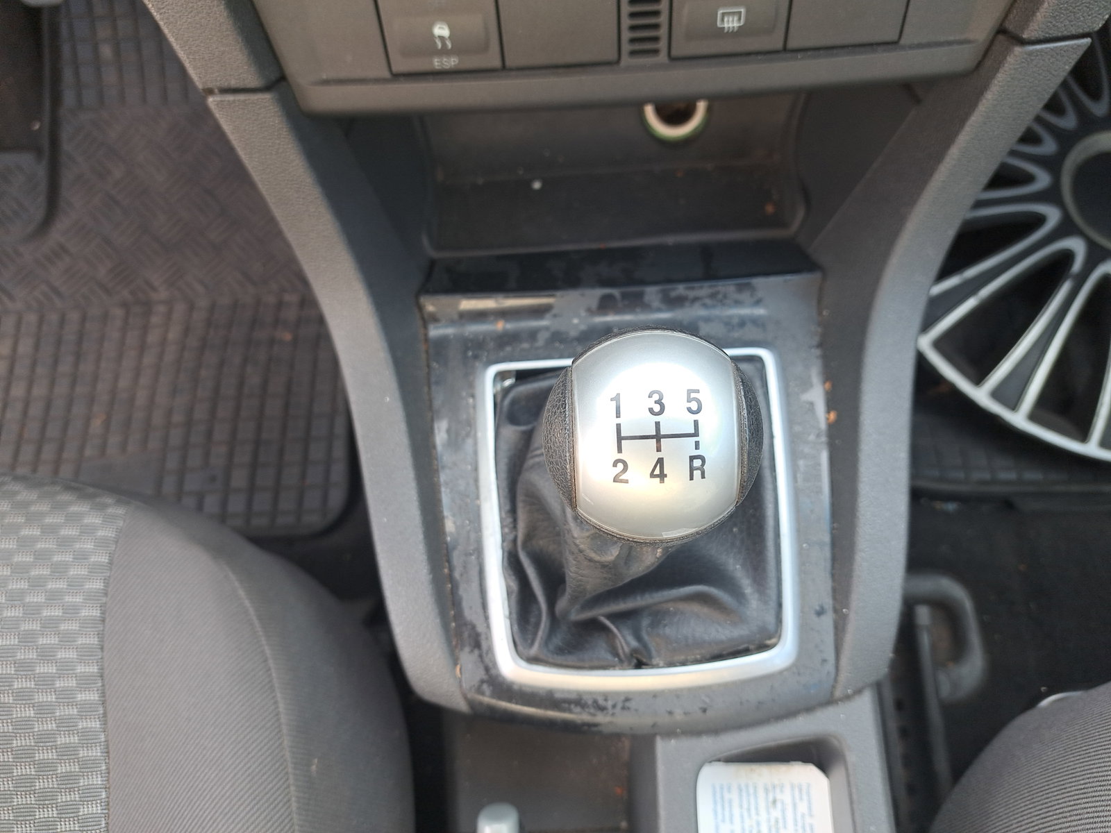 Ford Focus 2 (DA) [Fabr 2004-2012]