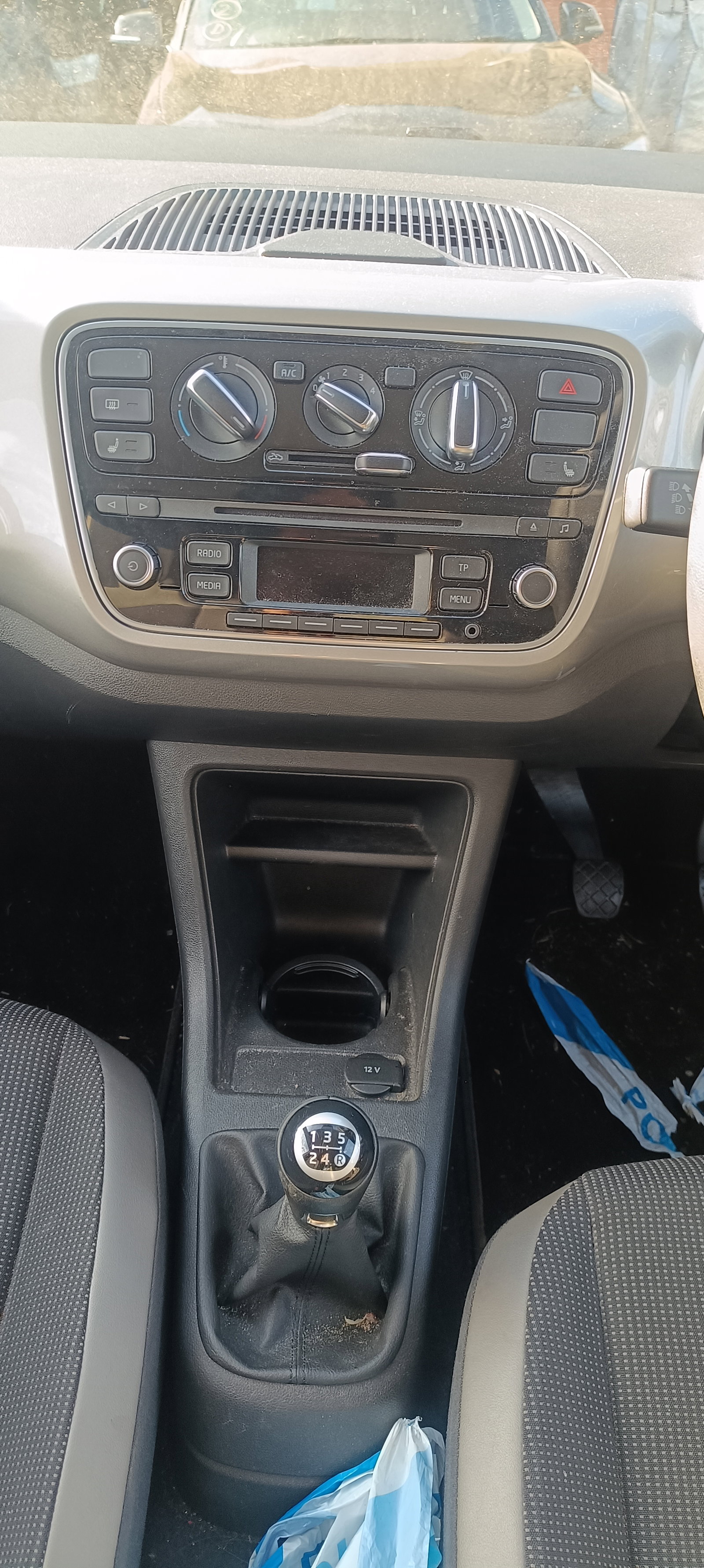 Volkswagen UP [Fabr 2011-2019]