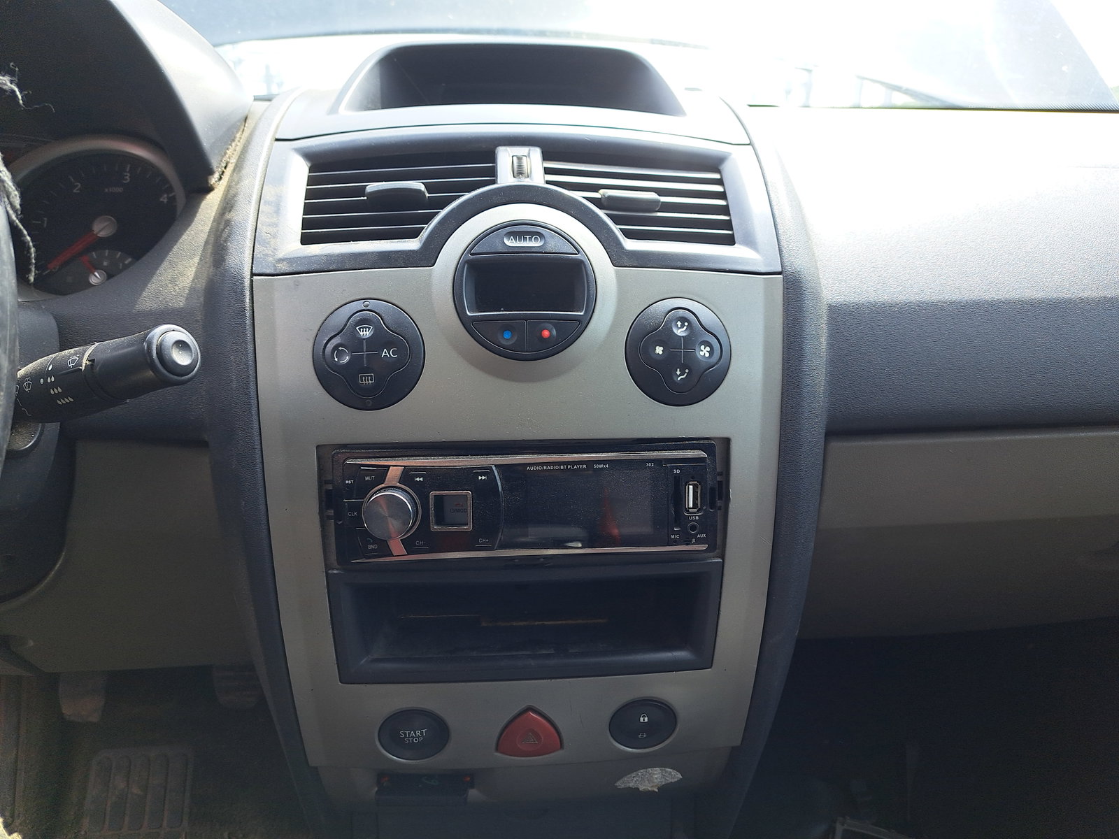 Renault Megane 2 [Fabr 2002-2008]
