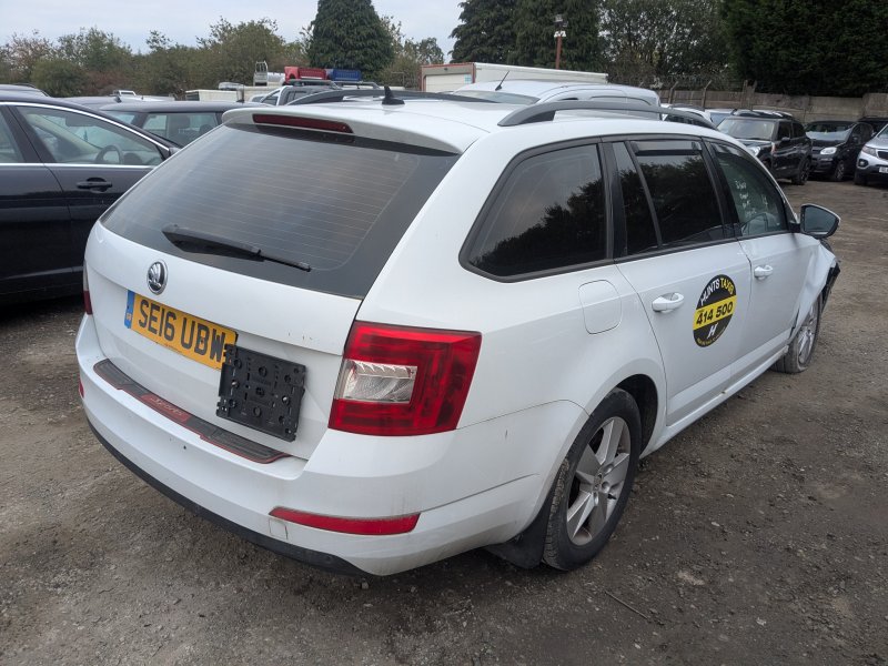 Skoda Octavia 3 Combi (5E5) [Fabr 2012-prezent]